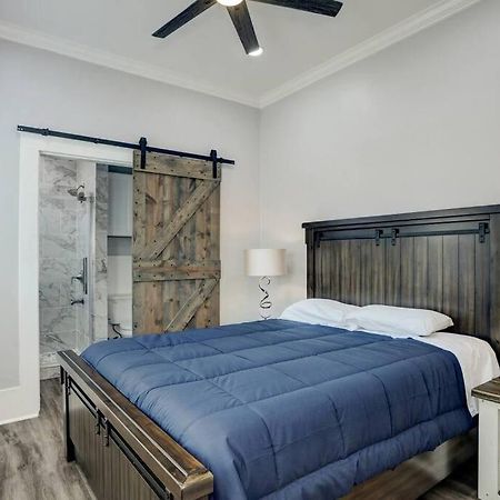 Renovated Beach Bungalow! 加尔维斯敦 外观 照片