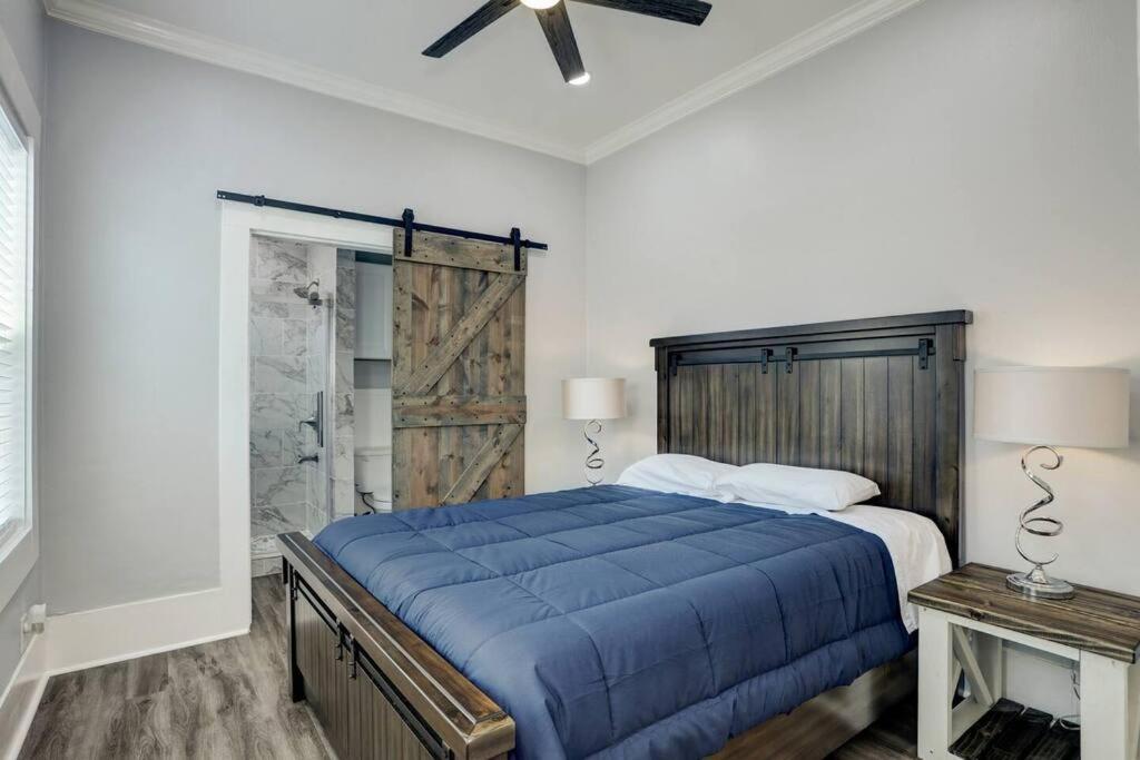 Renovated Beach Bungalow! 加尔维斯敦 外观 照片